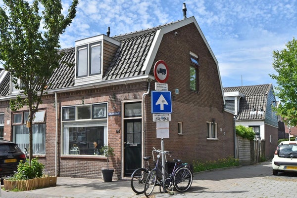 Huis te koop Molenstraat 53 in Zaandam voor € 300.000