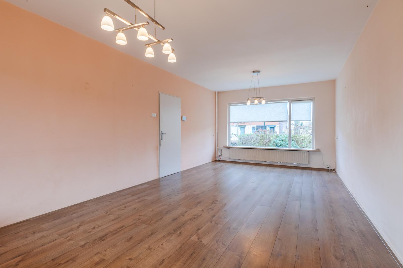 Tussenwoning te koop: De Ruijterstraat 11, Veghel