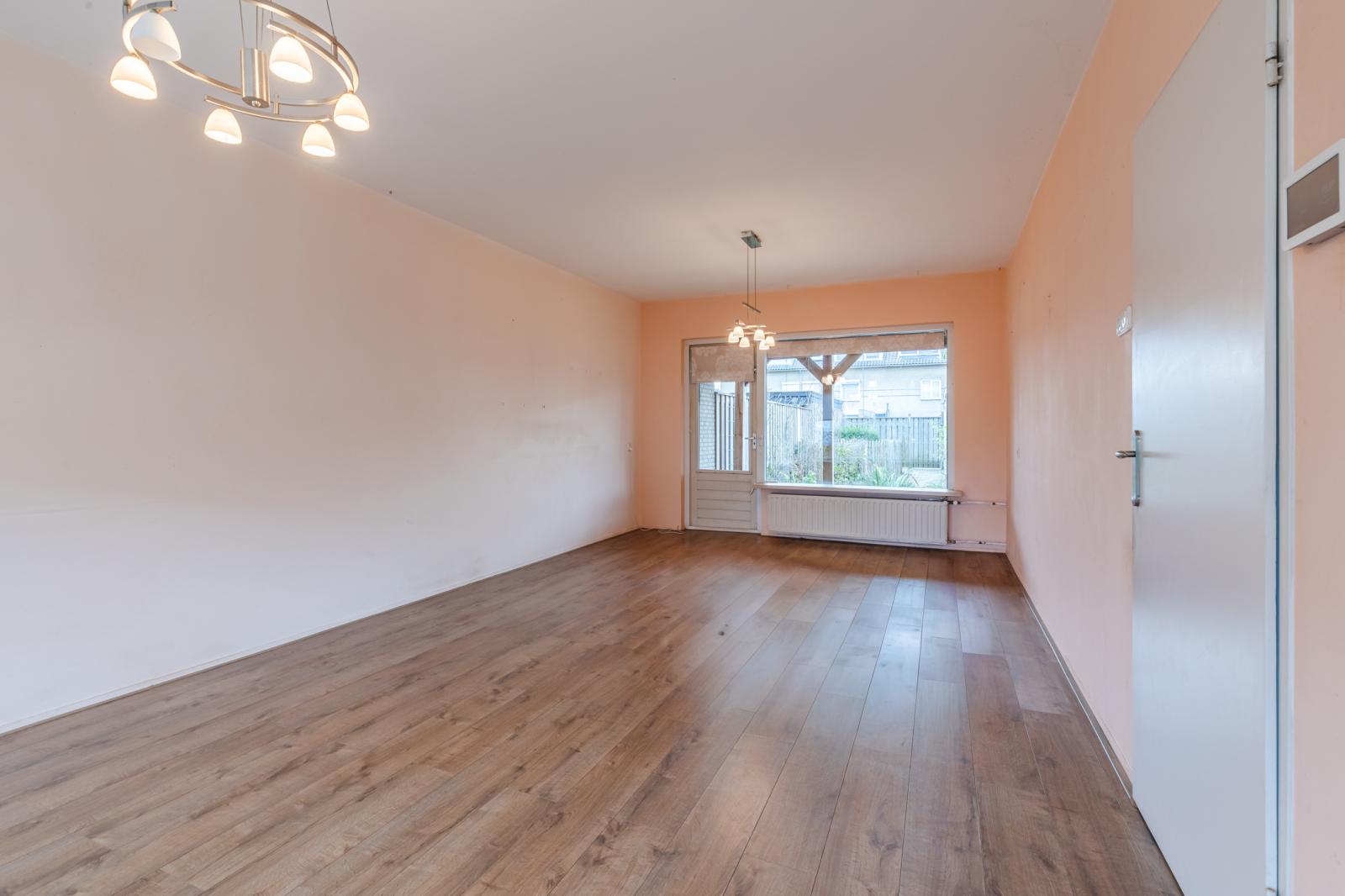 Tussenwoning te koop: De Ruijterstraat 11, Veghel