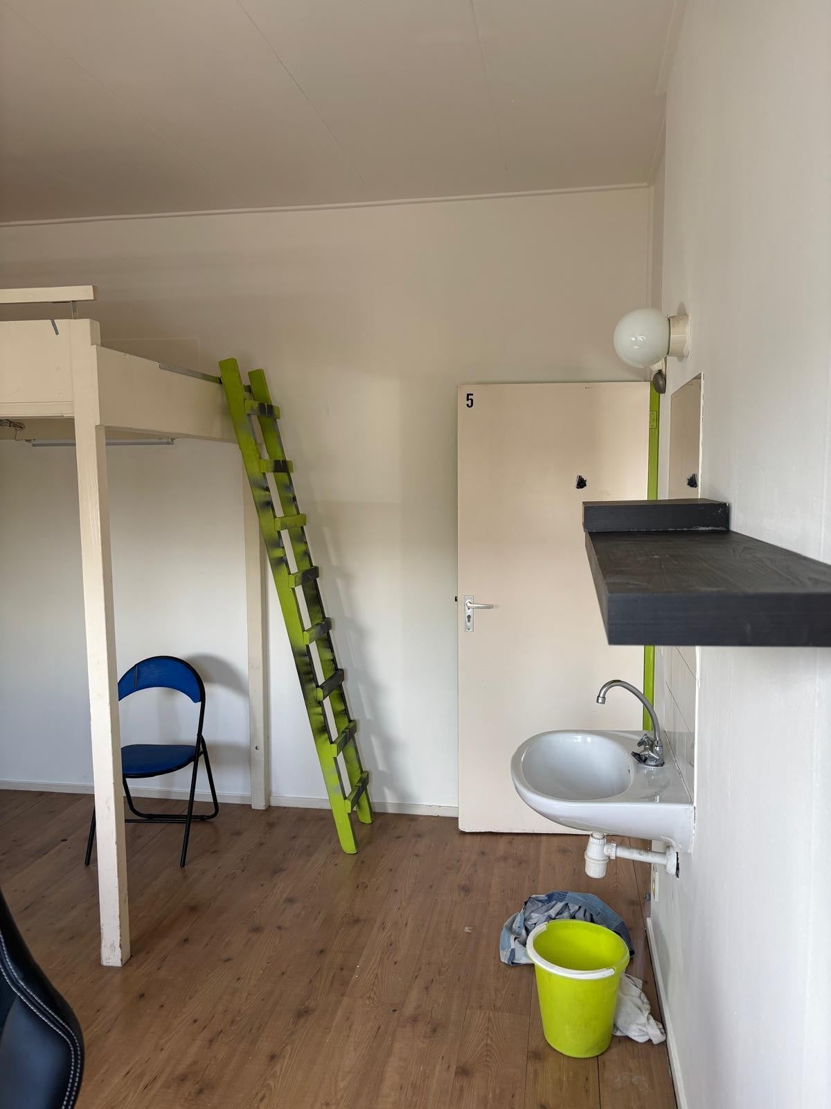 Kamer te huur: Sint Annaplein, Tilburg