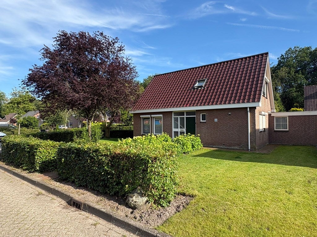 Huis Lijsterbeslaan 17 in Emmer-Compascuum