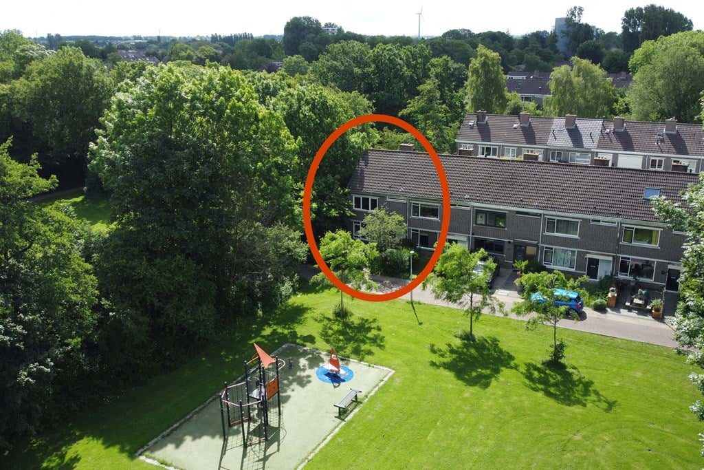 Huis Jean Monnetstraat 216 in Heemskerk