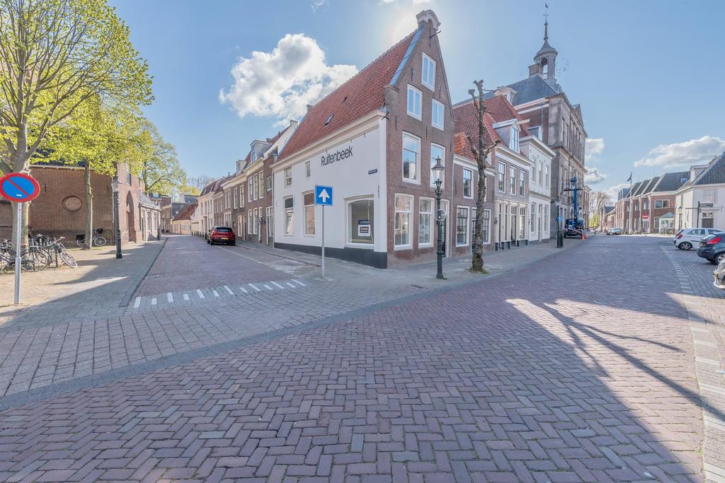 Appartement te huur: Nieuwstraat 37A, Weesp
