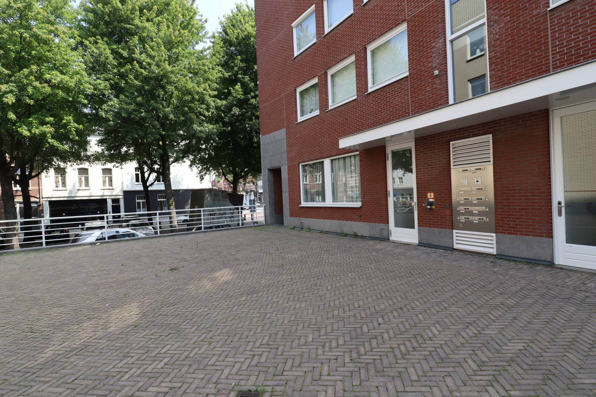 Appartement Te Huur Maastricht: Hoge Barakken € 2.100