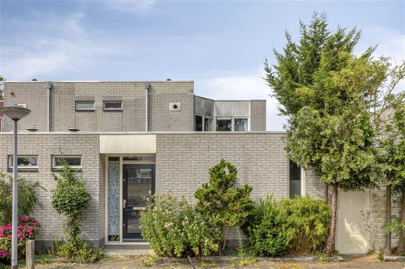 Tussenwoning te koop: Breedenborgstraat 3, Almere