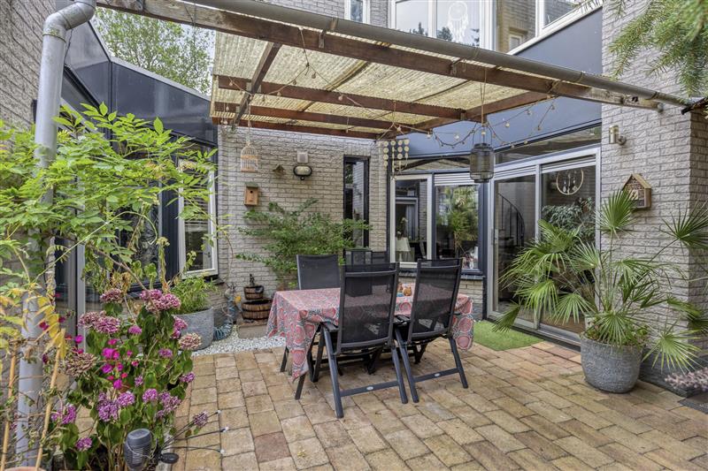 Tussenwoning te koop: Breedenborgstraat 3, Almere