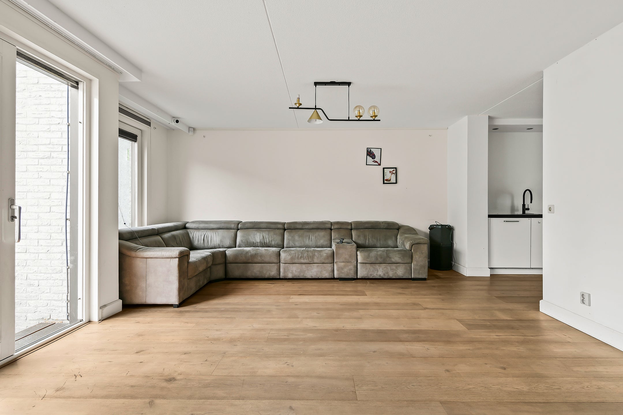 Tussenwoning te koop: Flierveld 43, Nieuw-Vennep