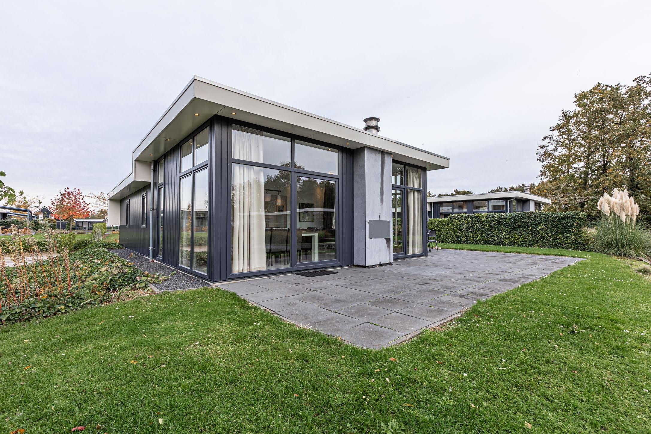 Vrijstaande woning te koop: Hommelweg 2R-669, Susteren
