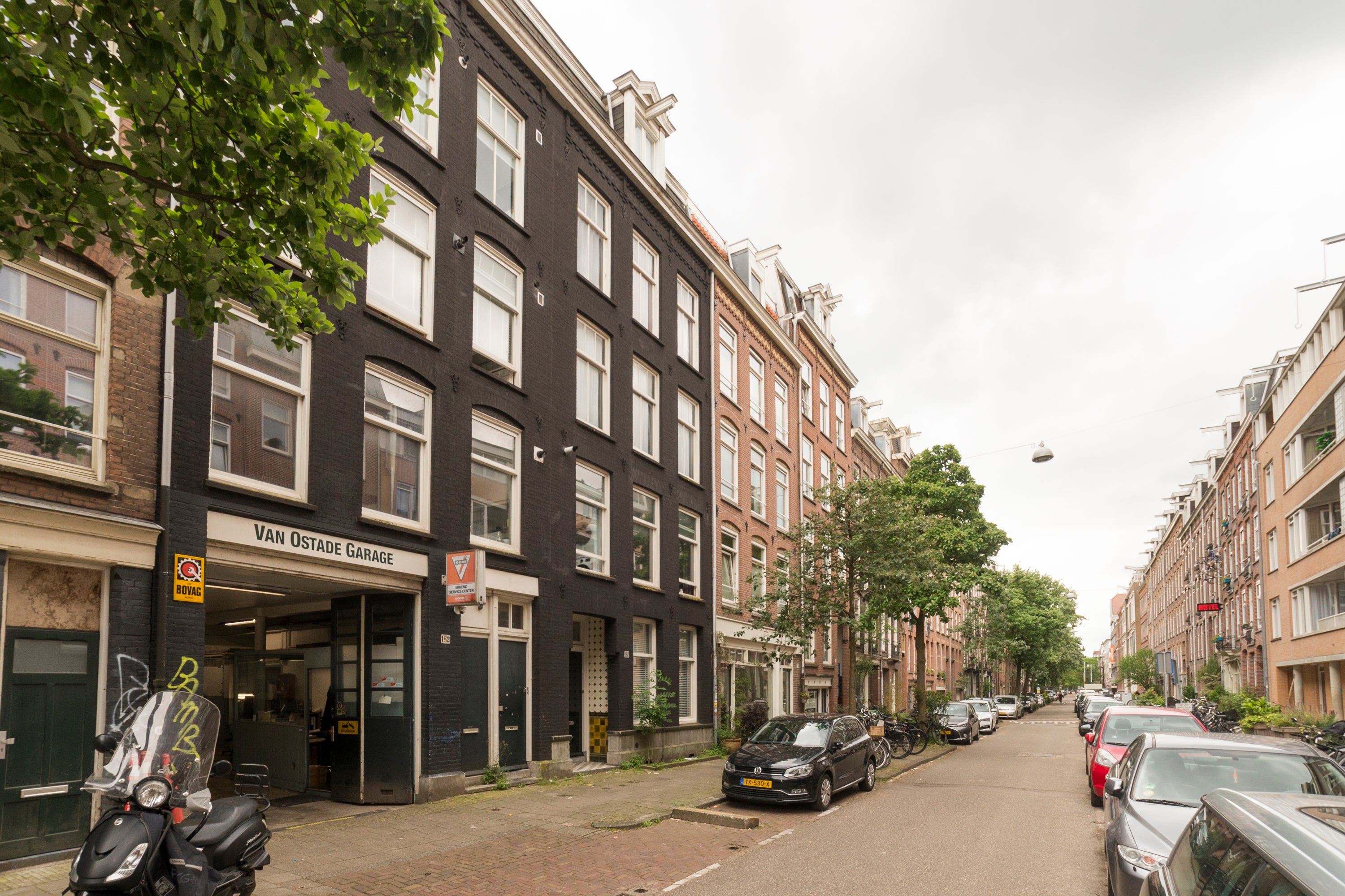 Flat Van Ostadestraat