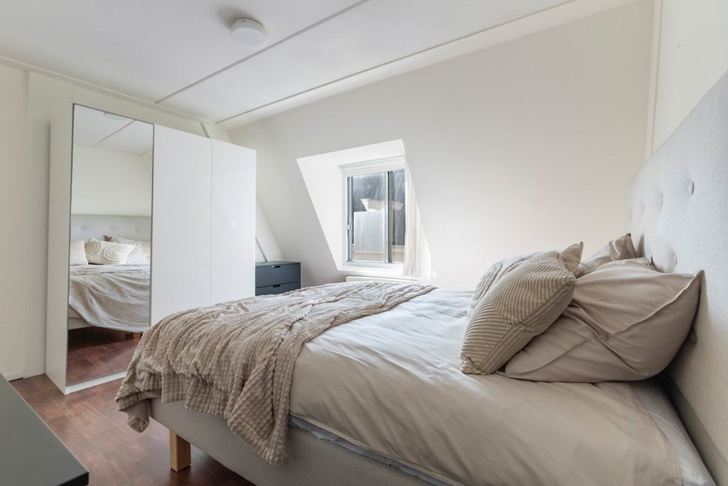 Appartement te huur: Tweede Looiersdwarsstraat 3B, Amsterdam