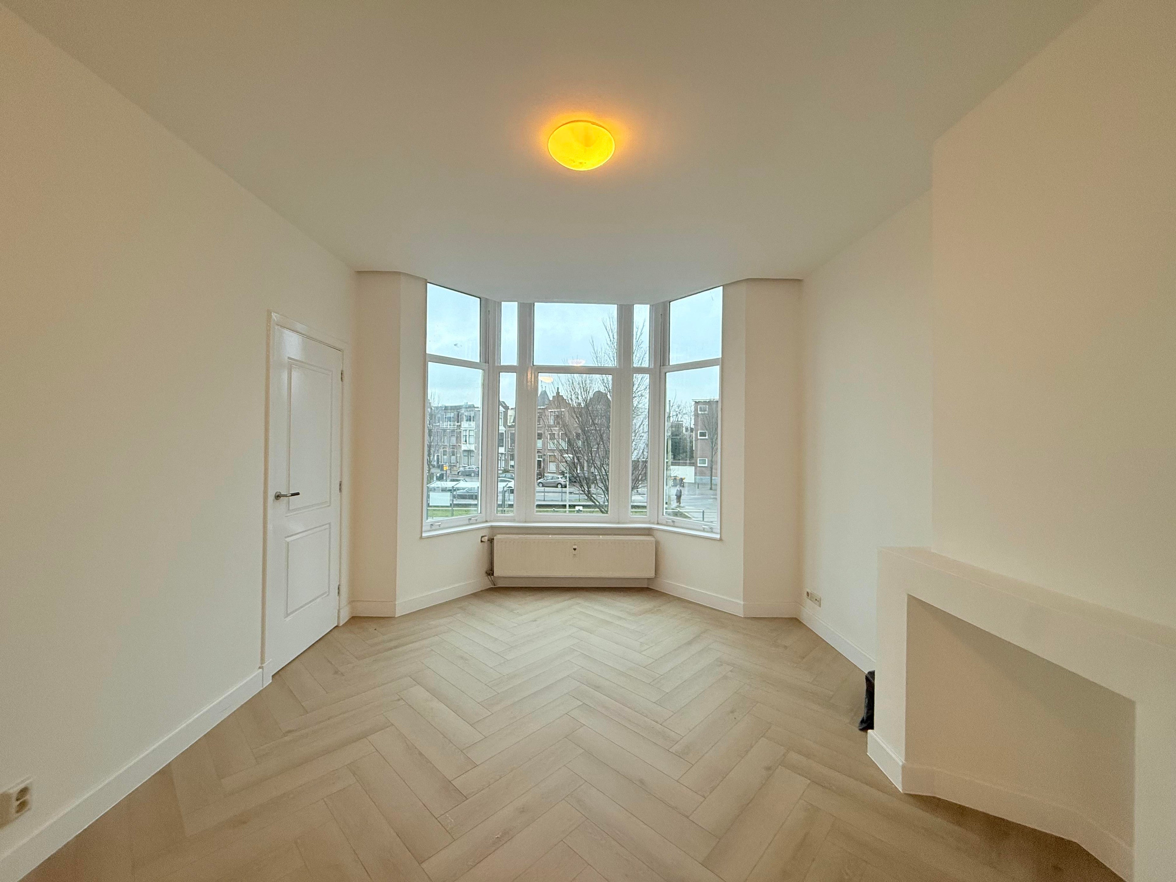 Te huur Appartement Van Boetzelaerlaan in Den Haag