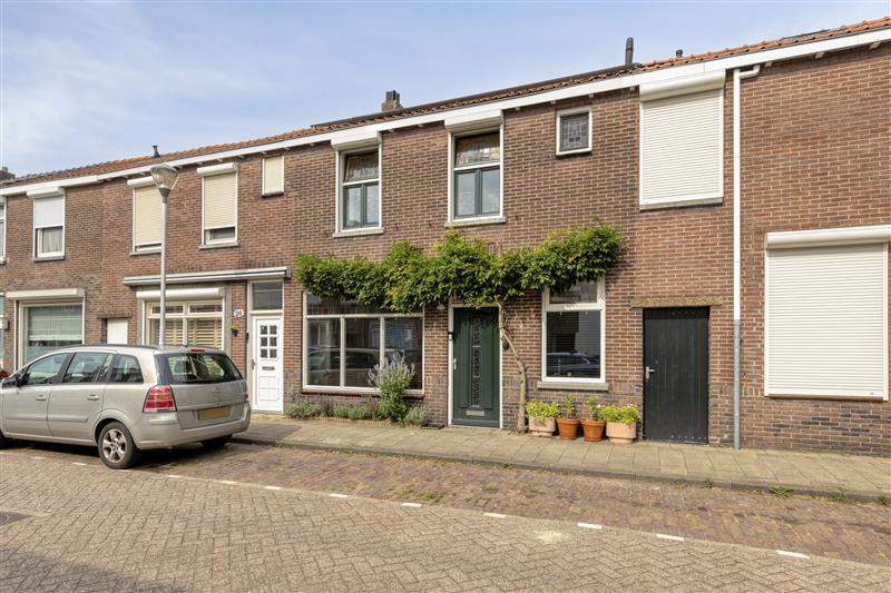 Huis Kardinaal van Rossumstraat 28 in Tilburg