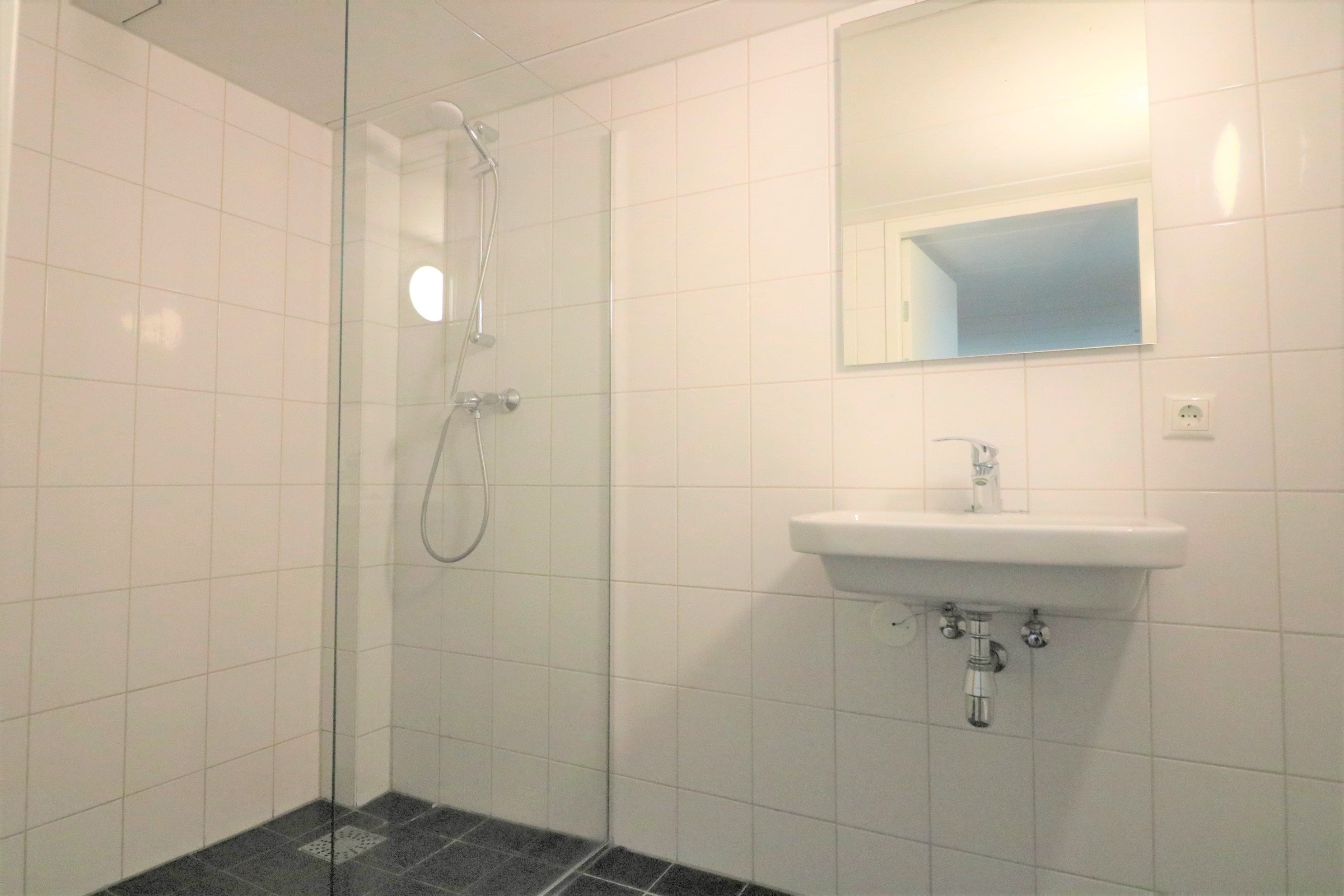 Appartement te huur: Heiman Dullaertplein 159, Rotterdam