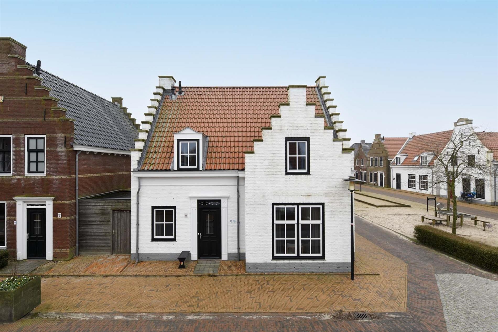 Vrijstaande woning te koop: Skânserwei 28-315, Eanjum