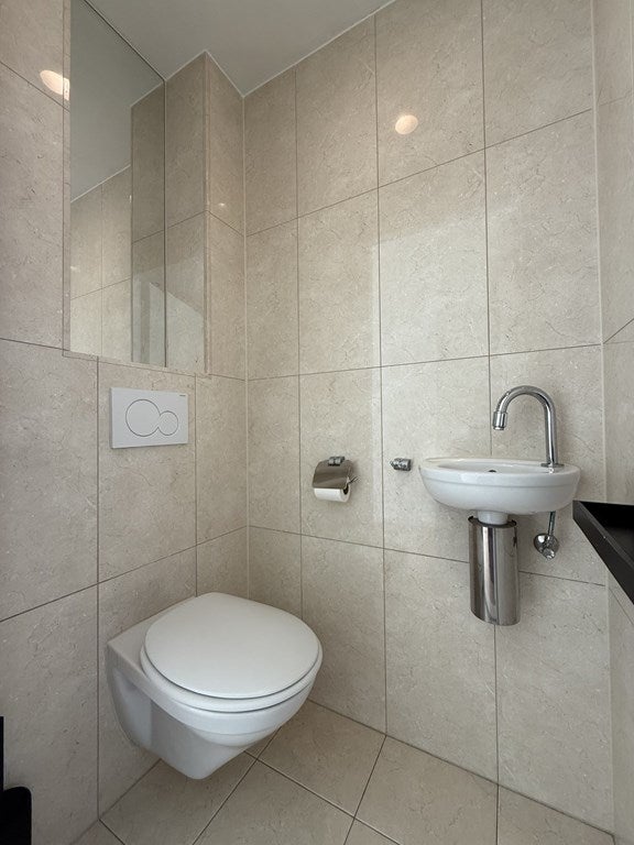 Woning te huur: Vijverhoef, Amsterdam