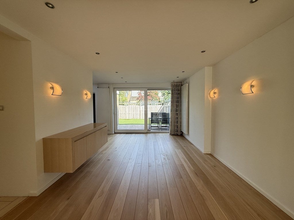 Woning te huur: Vijverhoef, Amsterdam