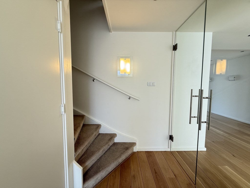 Woning te huur: Vijverhoef, Amsterdam