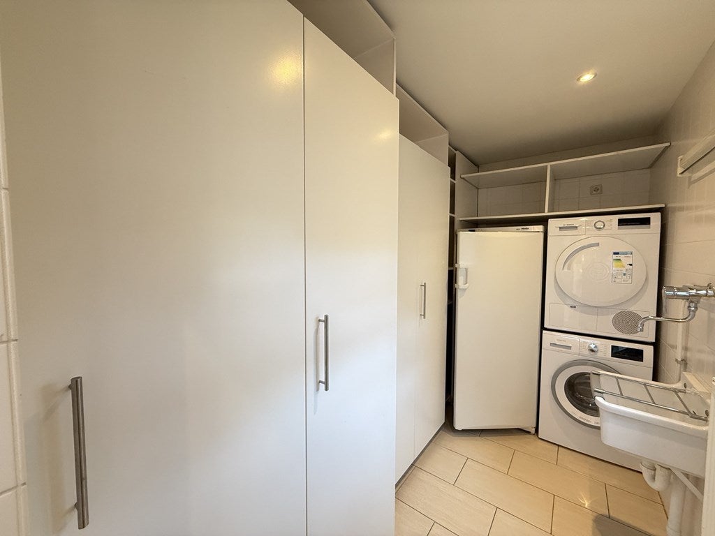 Woning te huur: Vijverhoef, Amsterdam