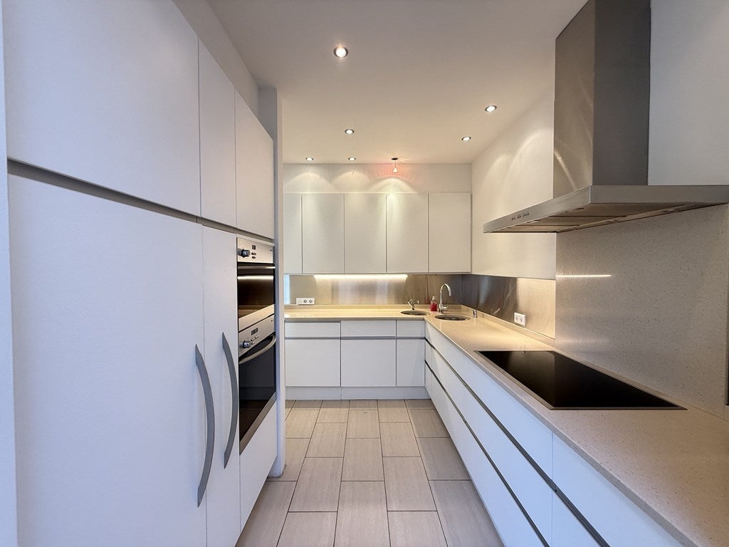 Woning te huur: Vijverhoef, Amsterdam