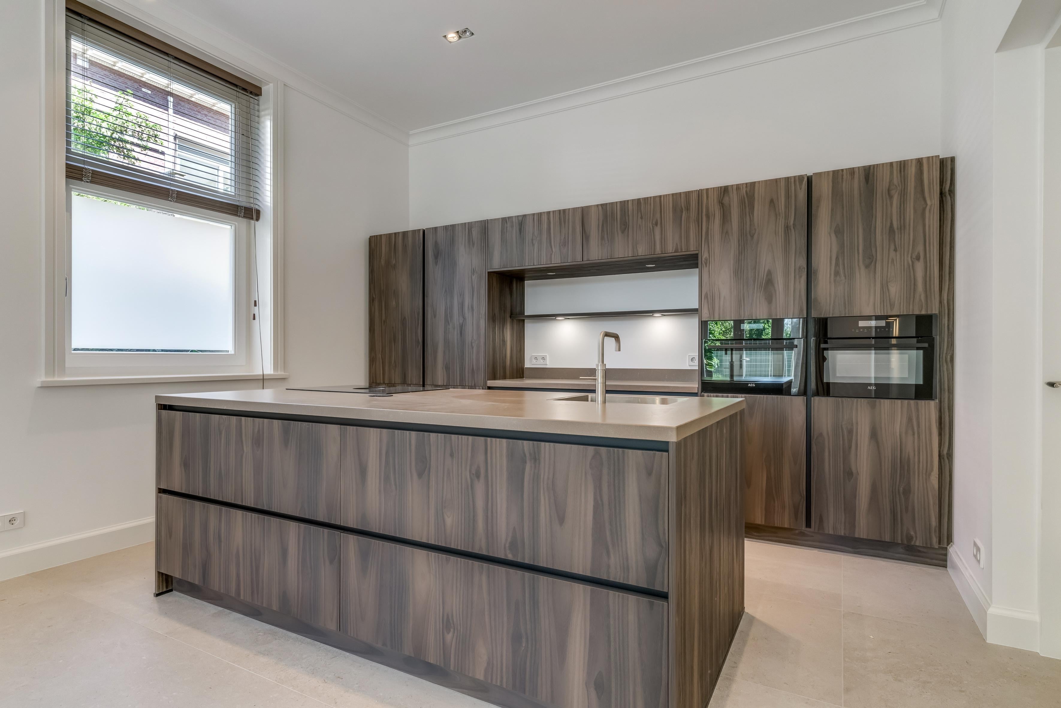 Woning te huur: Jacob Obrechtstraat, Amsterdam
