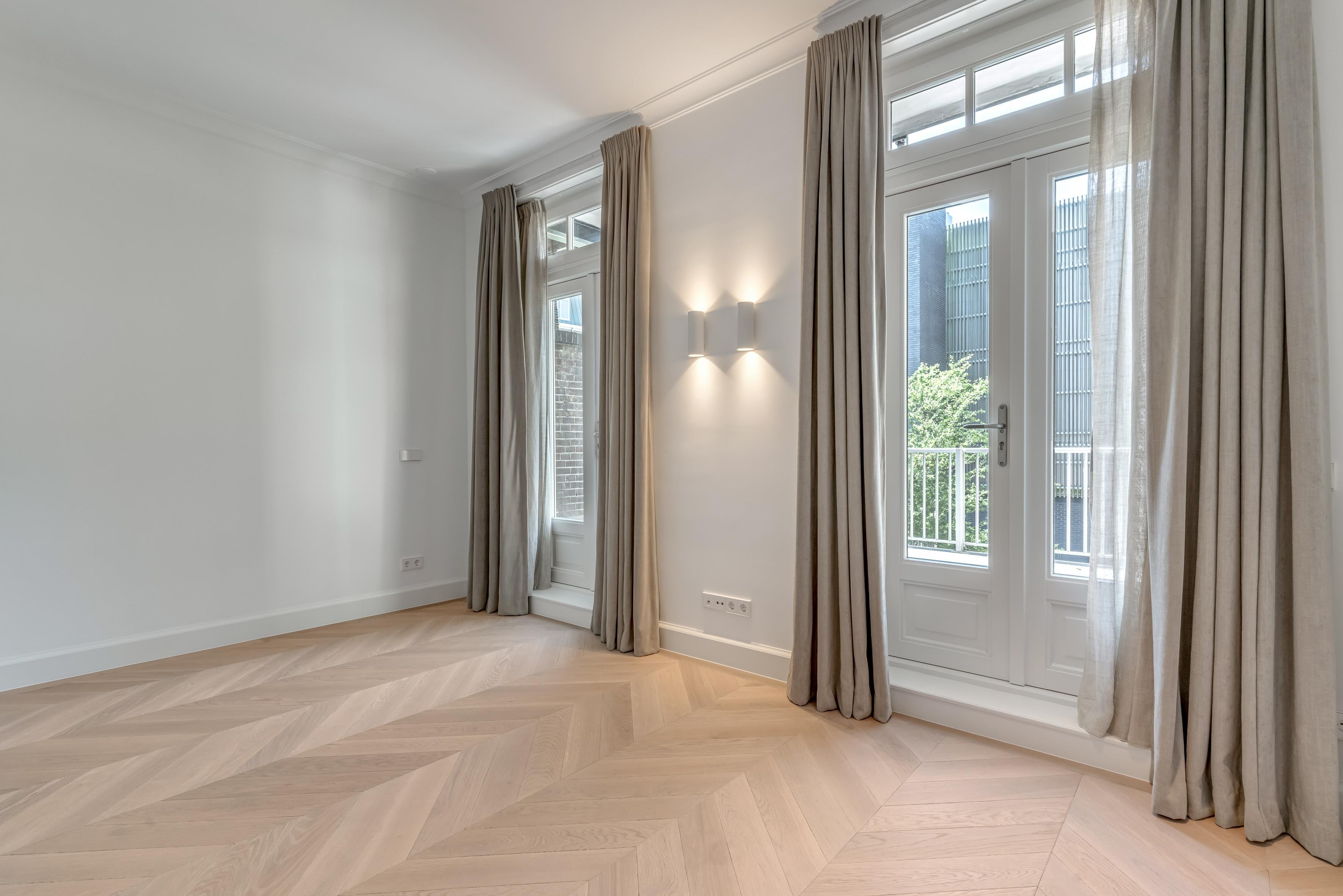 Woning te huur: Jacob Obrechtstraat, Amsterdam