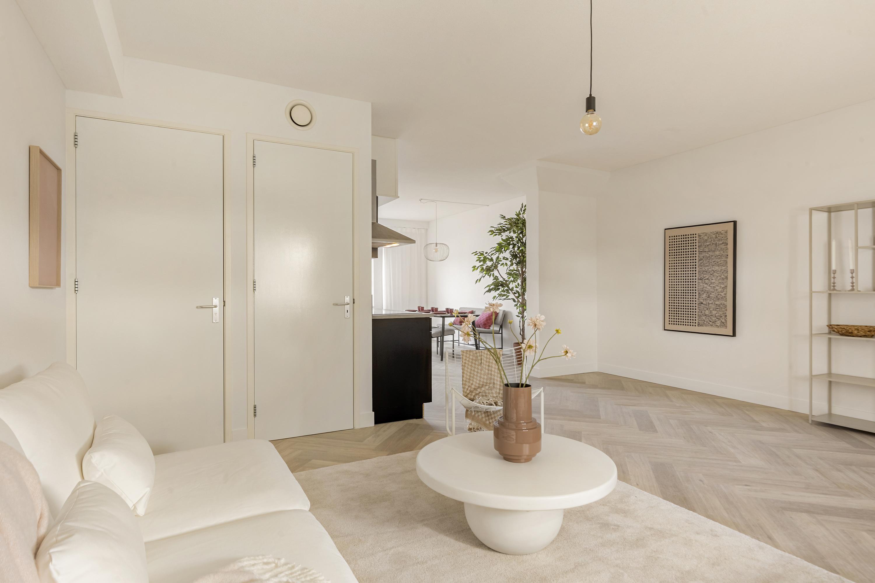 Appartement te koop: Nieuweweg 83B, Hoofddorp