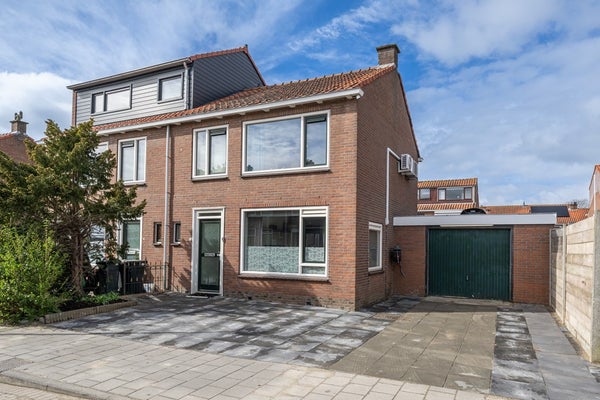 Huis P C de Vinckstraat 14 in Hellevoetsluis