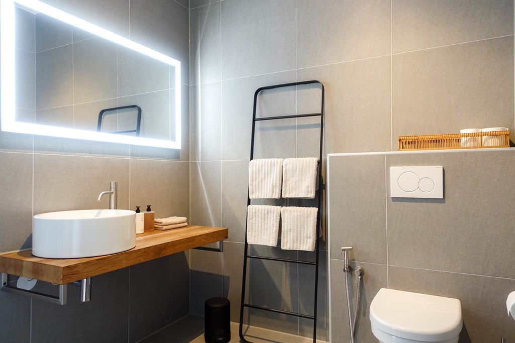 Appartement te huur: Postjesweg 242, Amsterdam