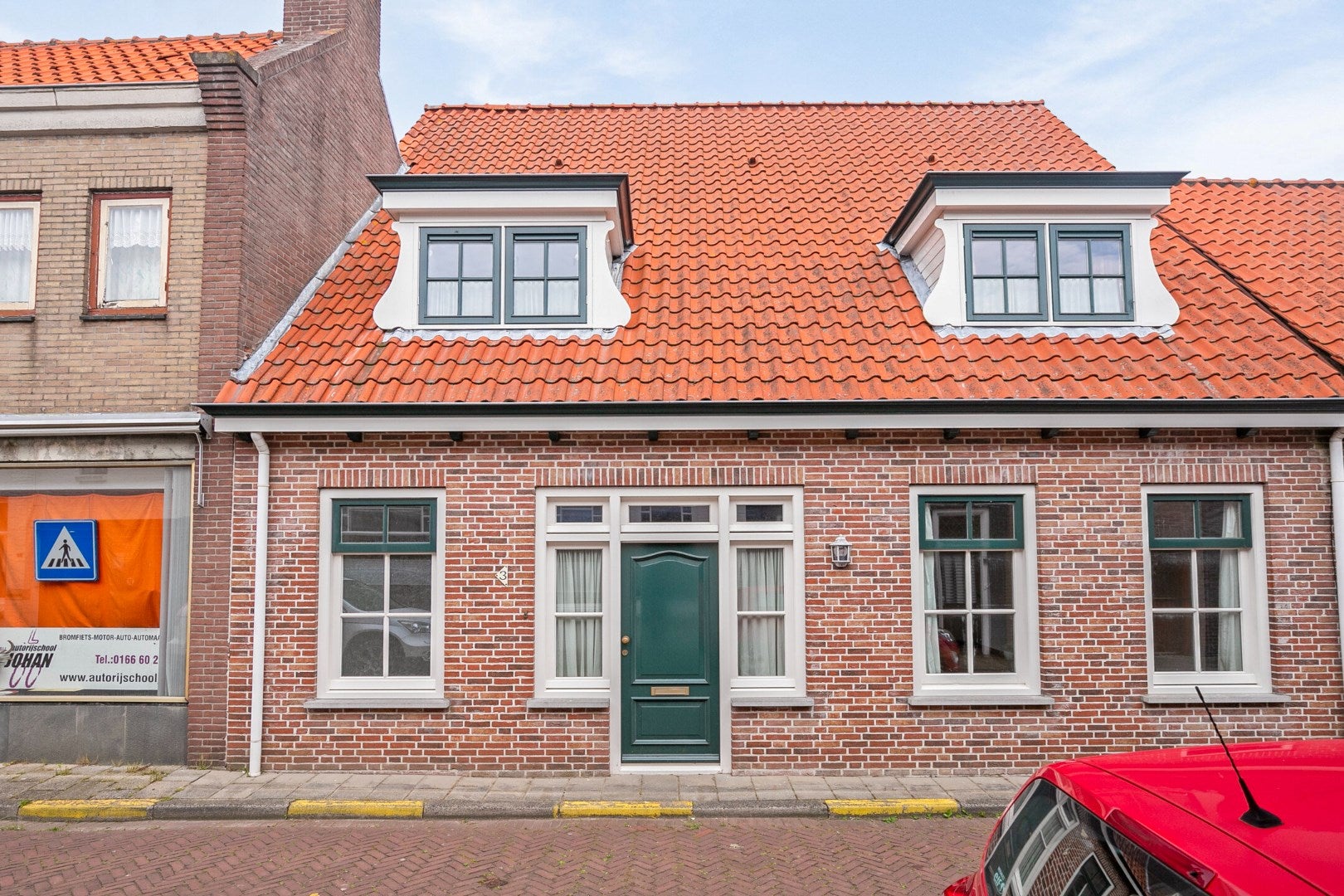 Huis Bebouwdendam 3 in Tholen