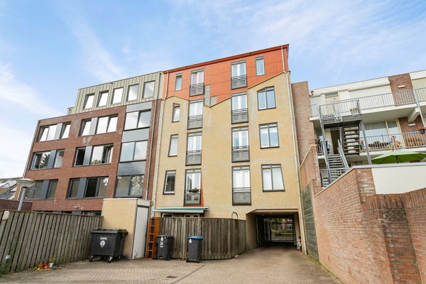 Appartement Veldhovenring in Tilburg