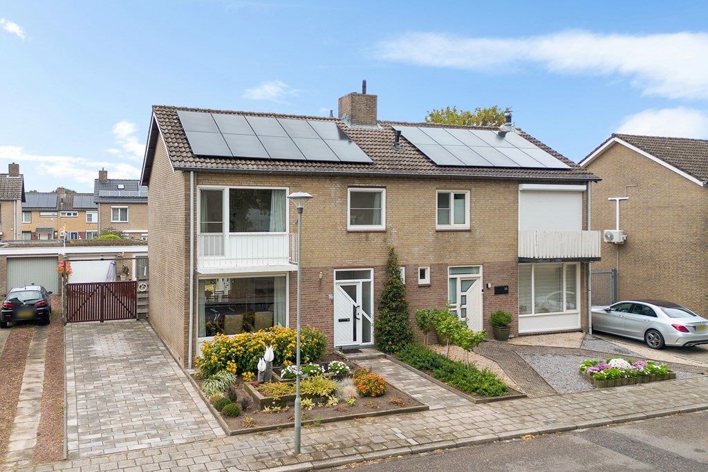 Huis Prinses Margrietstraat 16 in Grathem