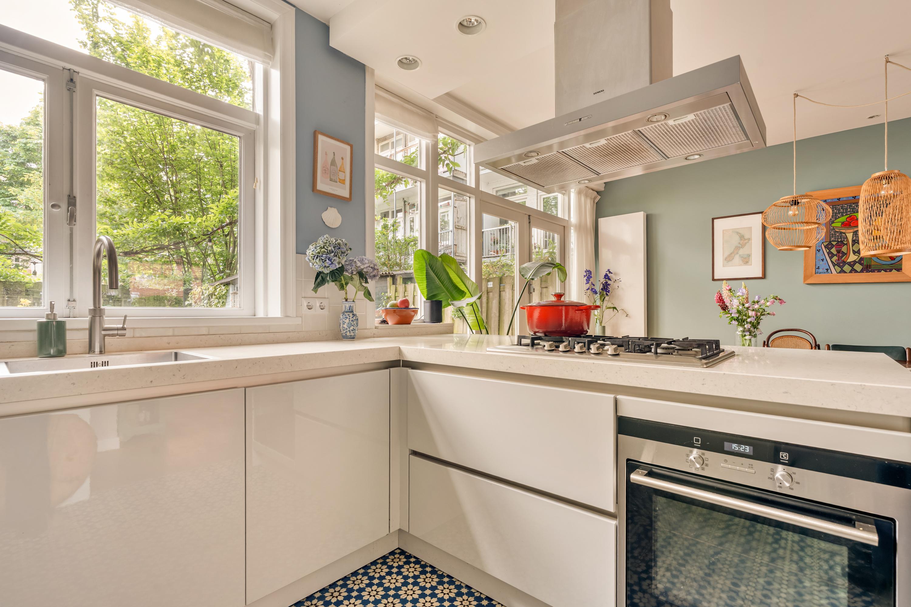 Appartement te koop: Luzacstraat 5H, Amsterdam