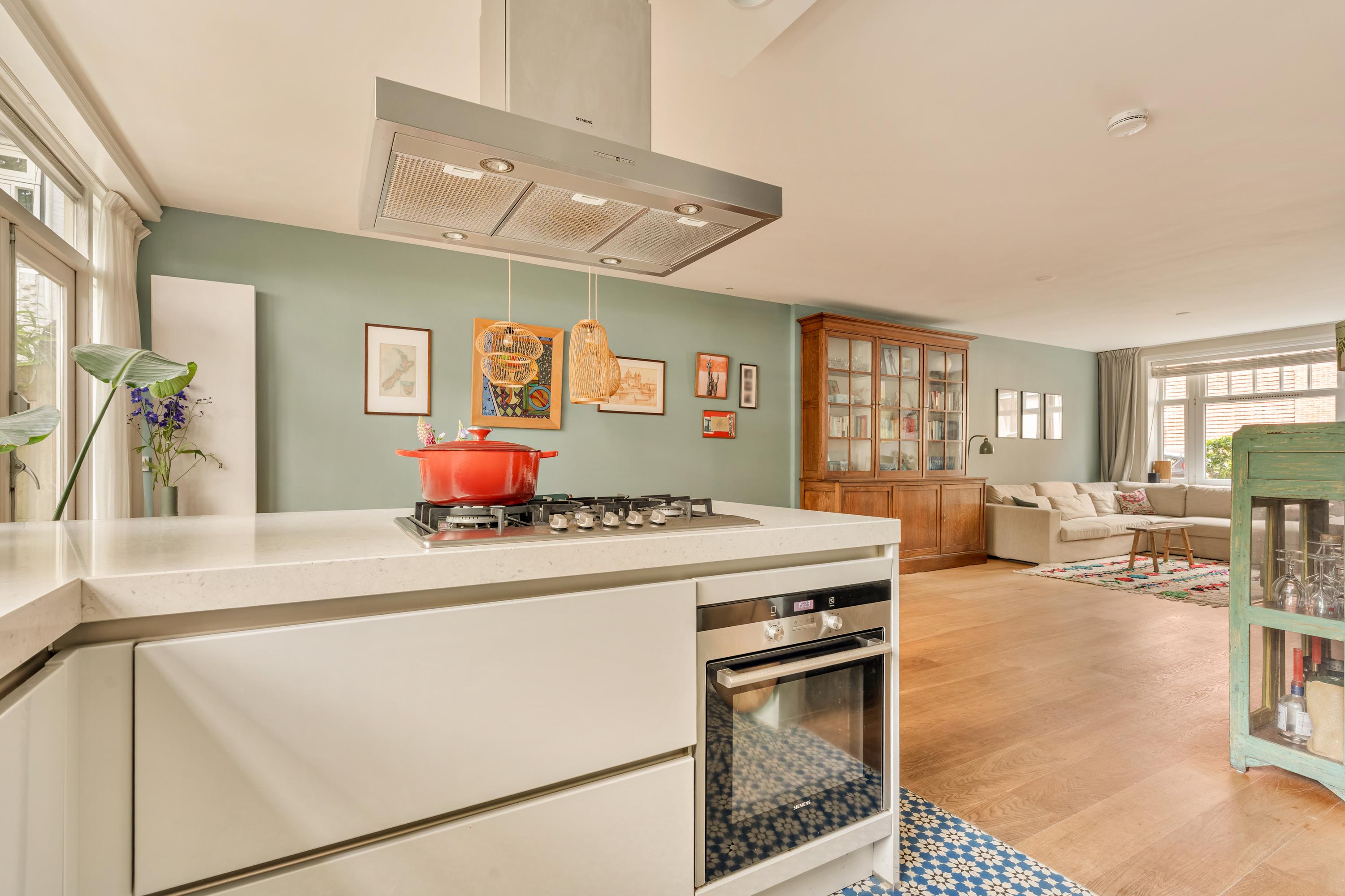 Appartement te koop: Luzacstraat 5H, Amsterdam