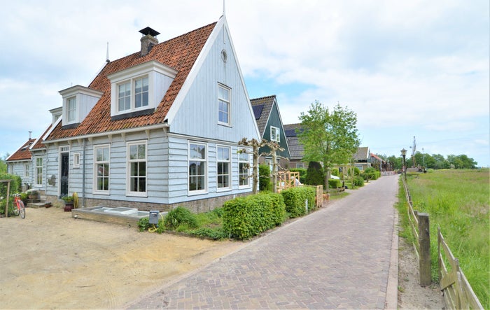 Te huur: Huis Dorpsstraat Holysloot in Amsterdam