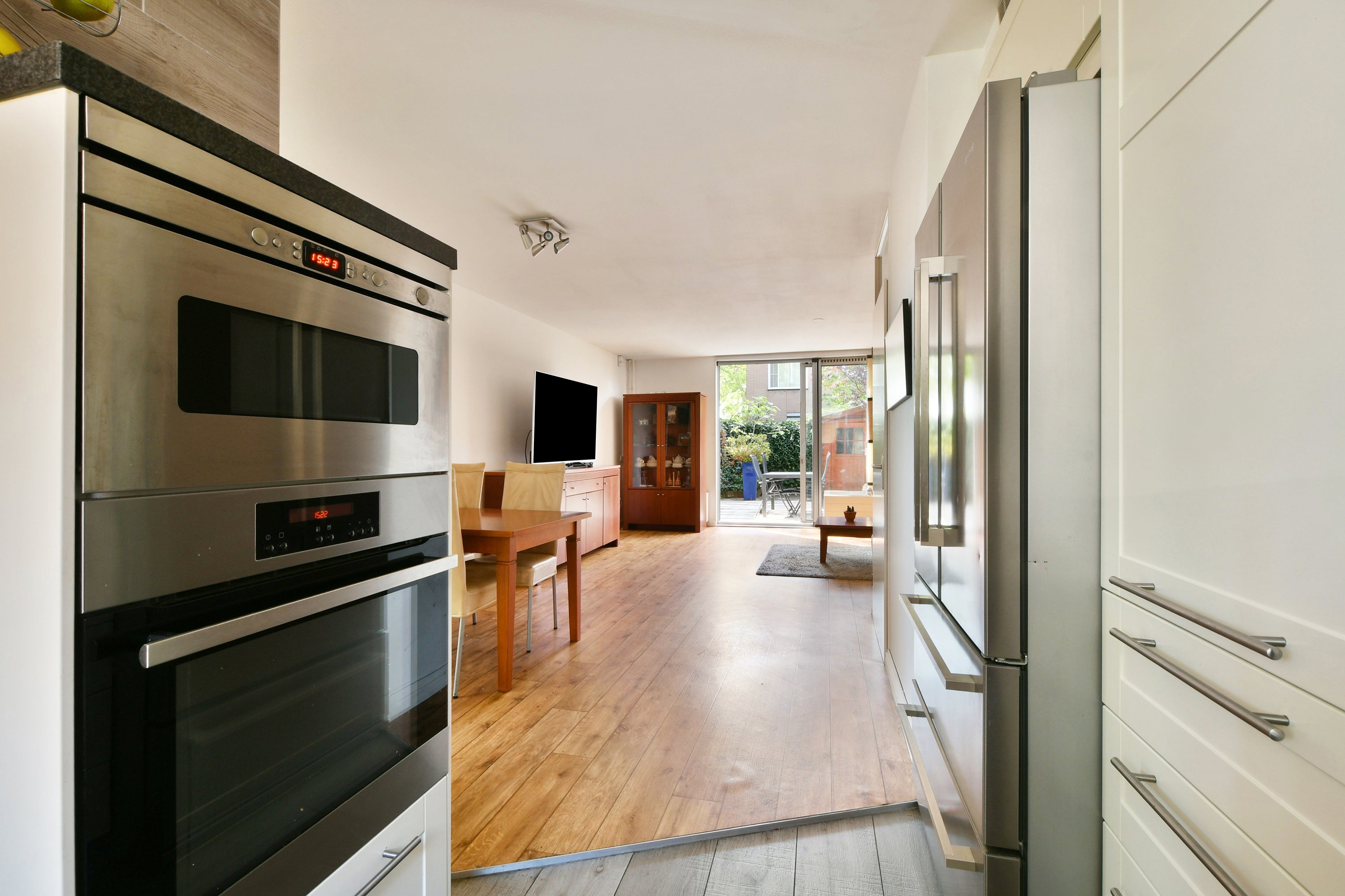 Hoekwoning te koop: Desselstraat 30, Amsterdam