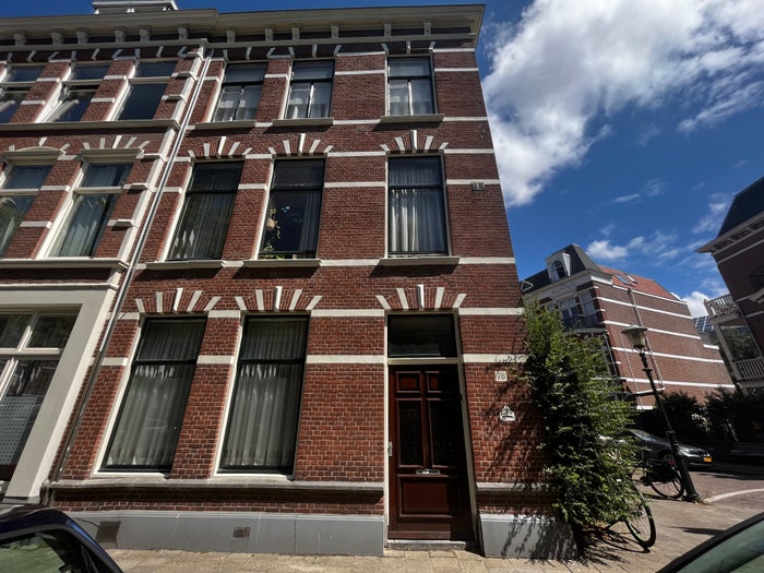 Te huur: Appartement Regentesselaan 76 C in Den Haag