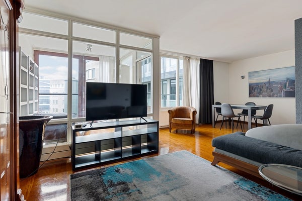 Flat Omval in Amsterdam