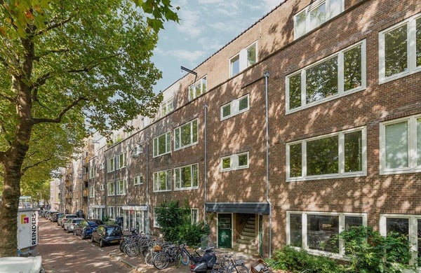 Flat Insulindeweg in Amsterdam