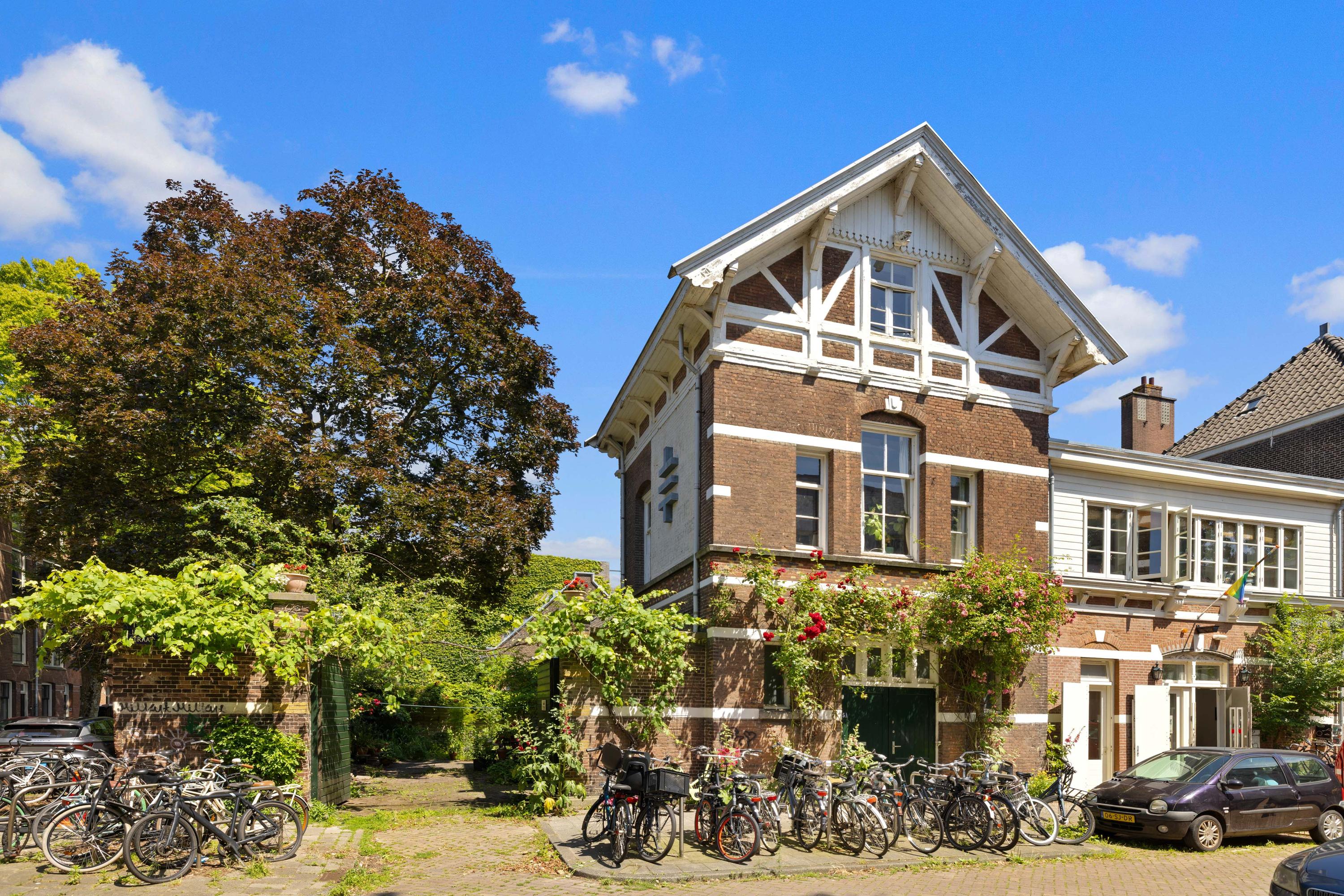 Huis Tweede Leeghwaterstraat 5 A in Amsterdam