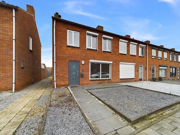 Huis Vier Ambachtenstraat in Sas van Gent