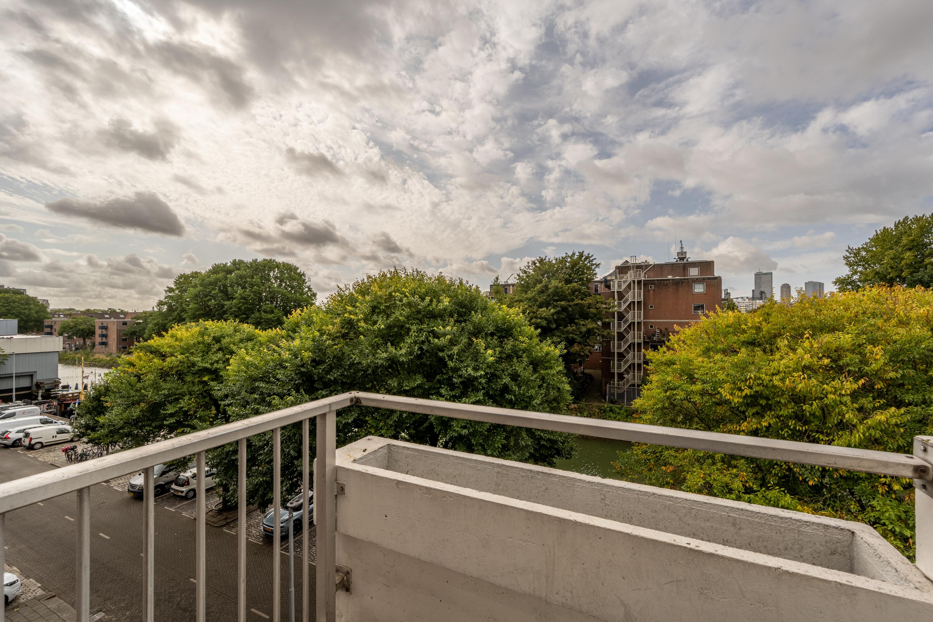 Appartement te koop: Admiraliteitskade 12C, Rotterdam