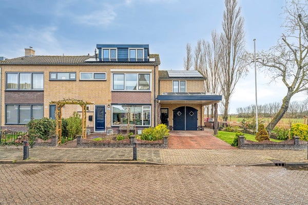 Zuidwenk 59 in Bunschoten-Spakenburg
