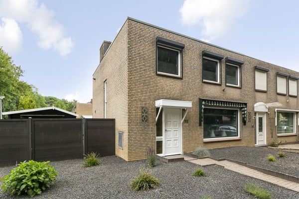 Nobelstraat 13