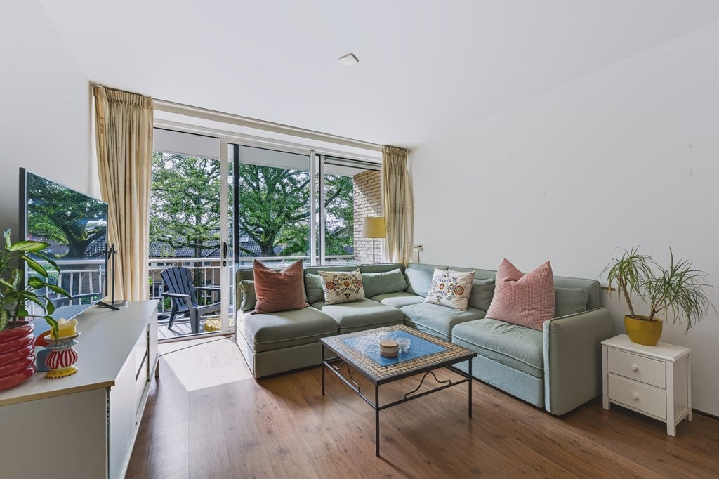 Appartement te koop: Eemnesserweg 7A-21, Hilversum