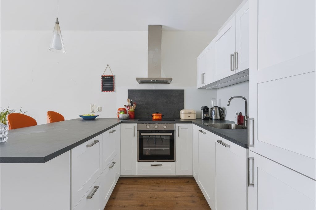 Appartement te koop: Eemnesserweg 7A-21, Hilversum