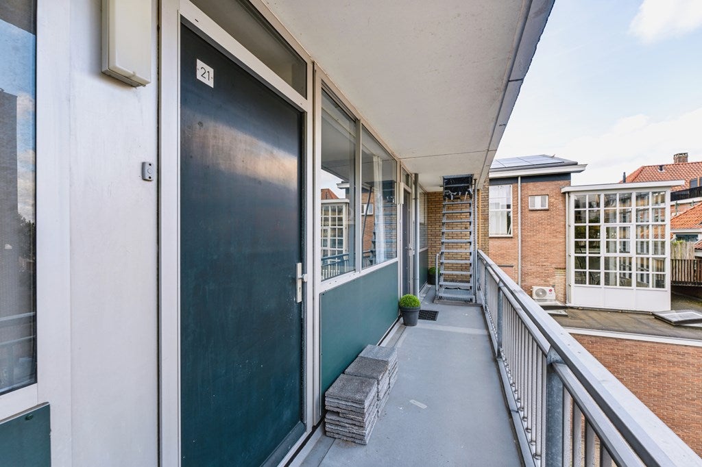 Appartement te koop: Eemnesserweg 7A-21, Hilversum