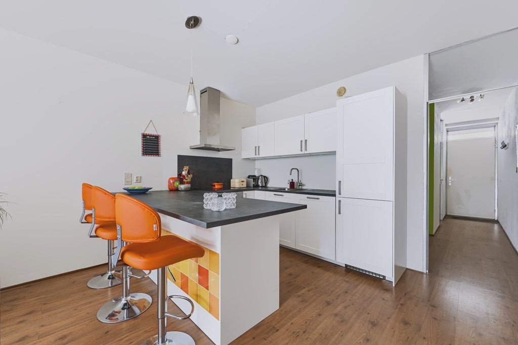 Appartement te koop: Eemnesserweg 7A-21, Hilversum