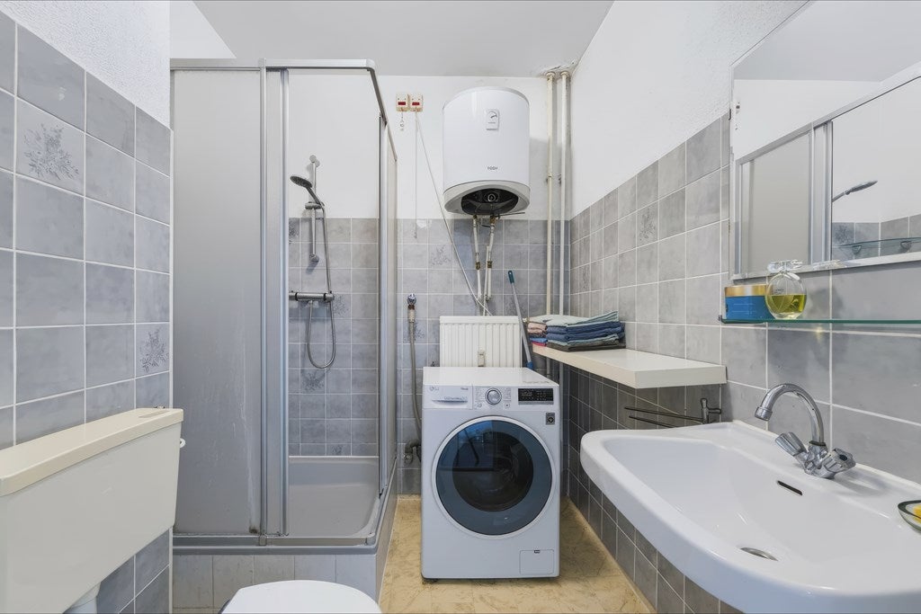 Appartement te koop: Eemnesserweg 7A-21, Hilversum