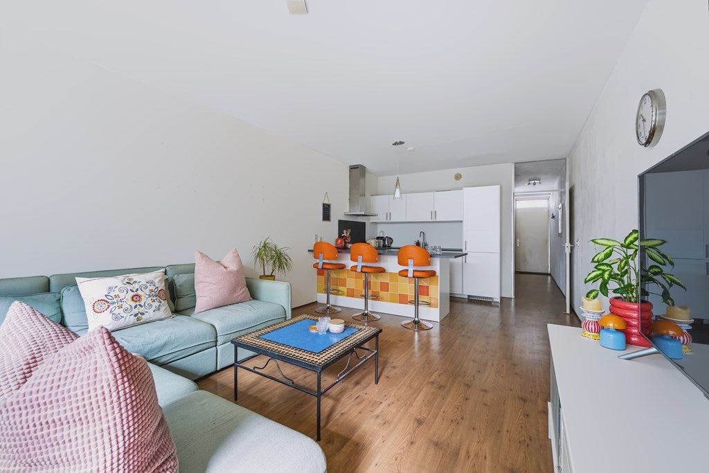 Appartement te koop: Eemnesserweg 7A-21, Hilversum
