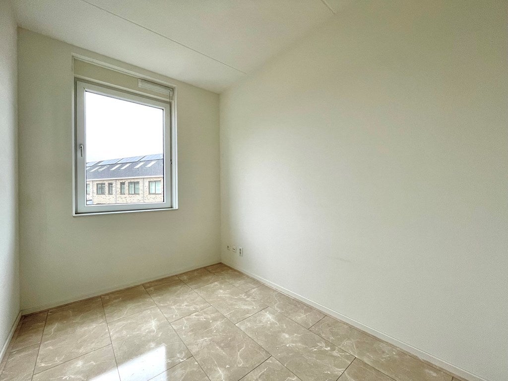 Tussenwoning te huur: Cornelia de Langeweg 41, 'S-Gravenhage